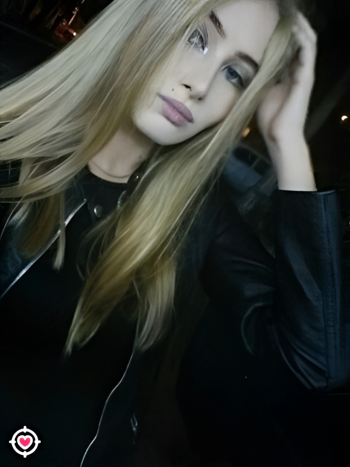 Олечка привлекальеная девушка из Грязей цена от 3000 руб