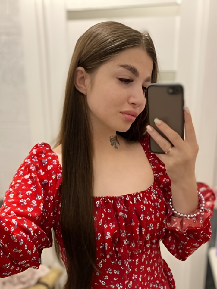 Ульяна привлекальеная девушка из Грязей цена от 3000 руб