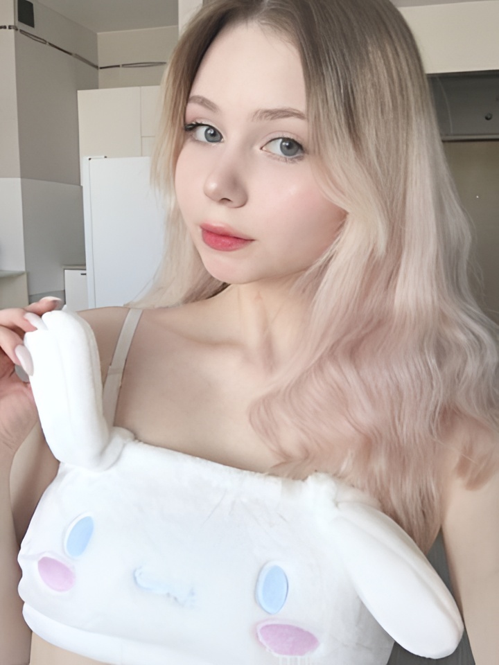 Виктория привлекальеная девушка из Грязей цена от 3000 руб