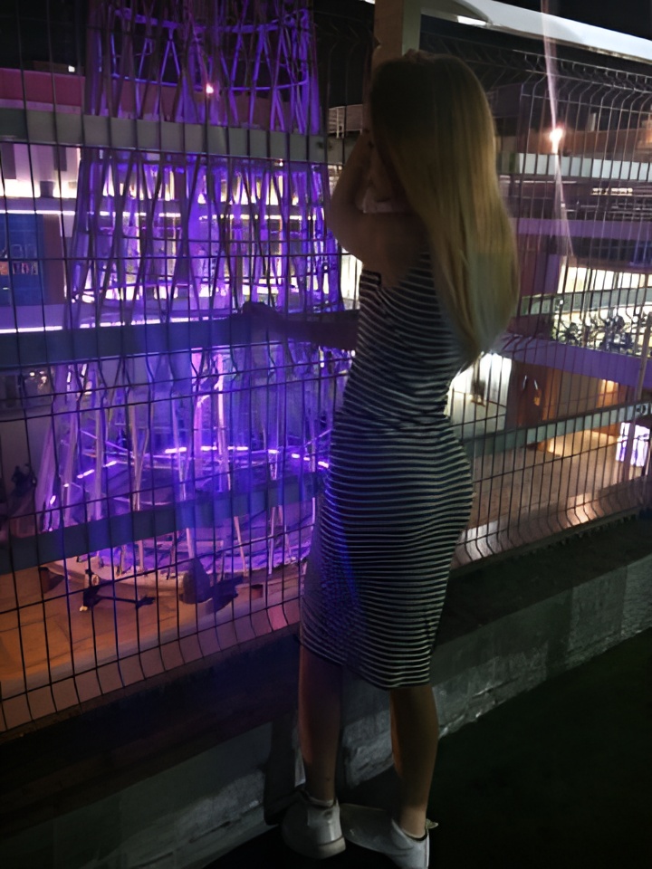 Индивидуалка Викуся, доступна для личного знакомства от 10000 руб