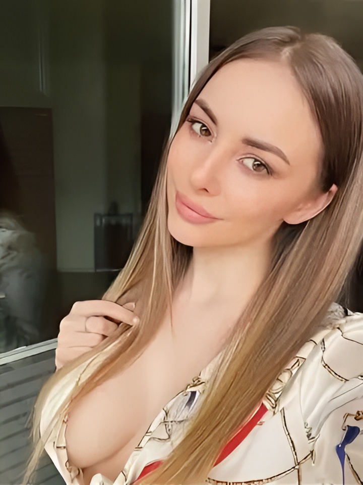 Юна привлекальеная девушка из Грязей цена от 3000 руб