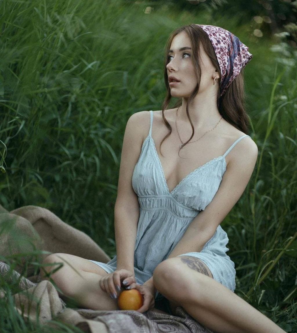 Ланочка привлекальеная девушка из Грязей цена от 3000 руб