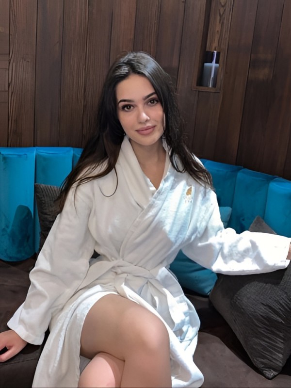 Елизавета привлекательная девушка из Грязей цена от 2000 руб