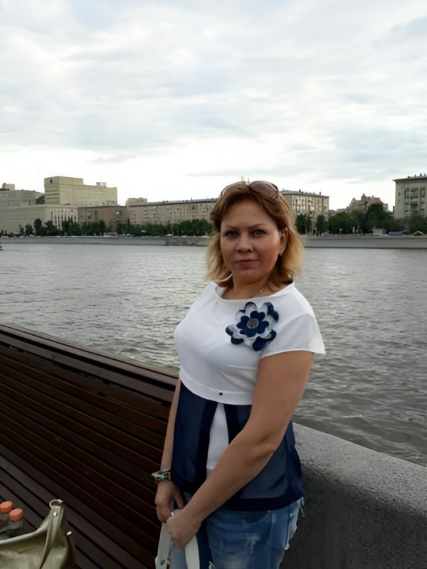 Виктория привлекательная девушка из Грязей цена от 5000 руб