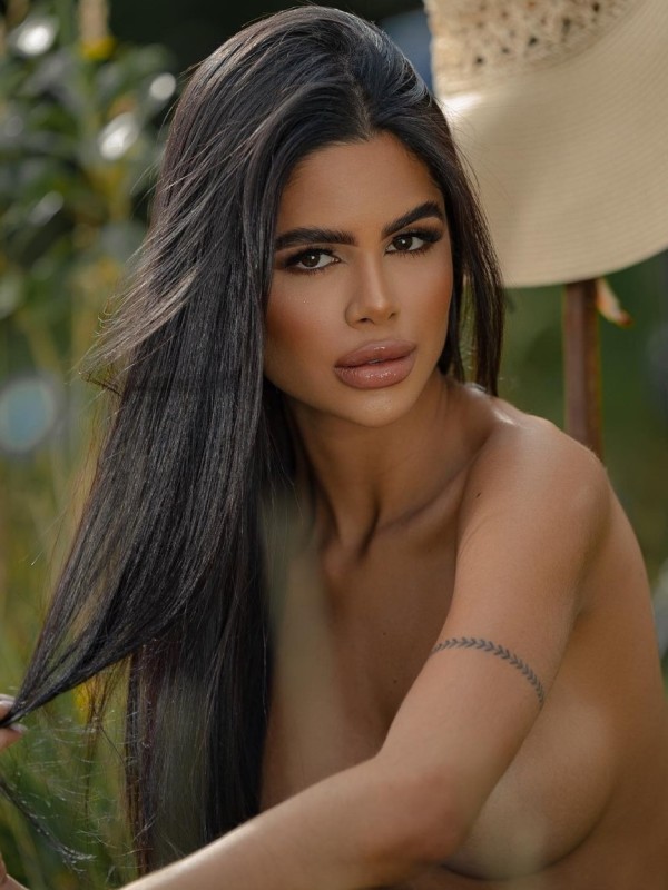 Яночка привлекательная девушка из Грязей цена от 3000 руб