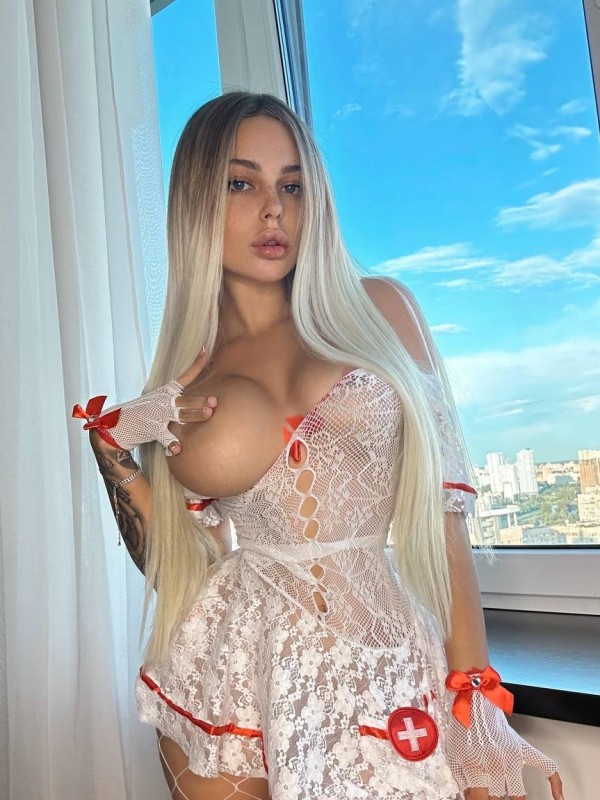 Мария привлекательная девушка из Грязей цена от 8000 руб